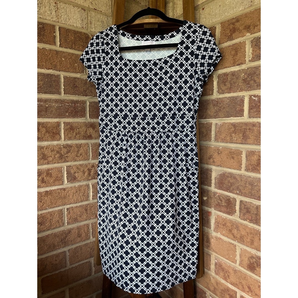 A charter club knee length dress, size petite PS